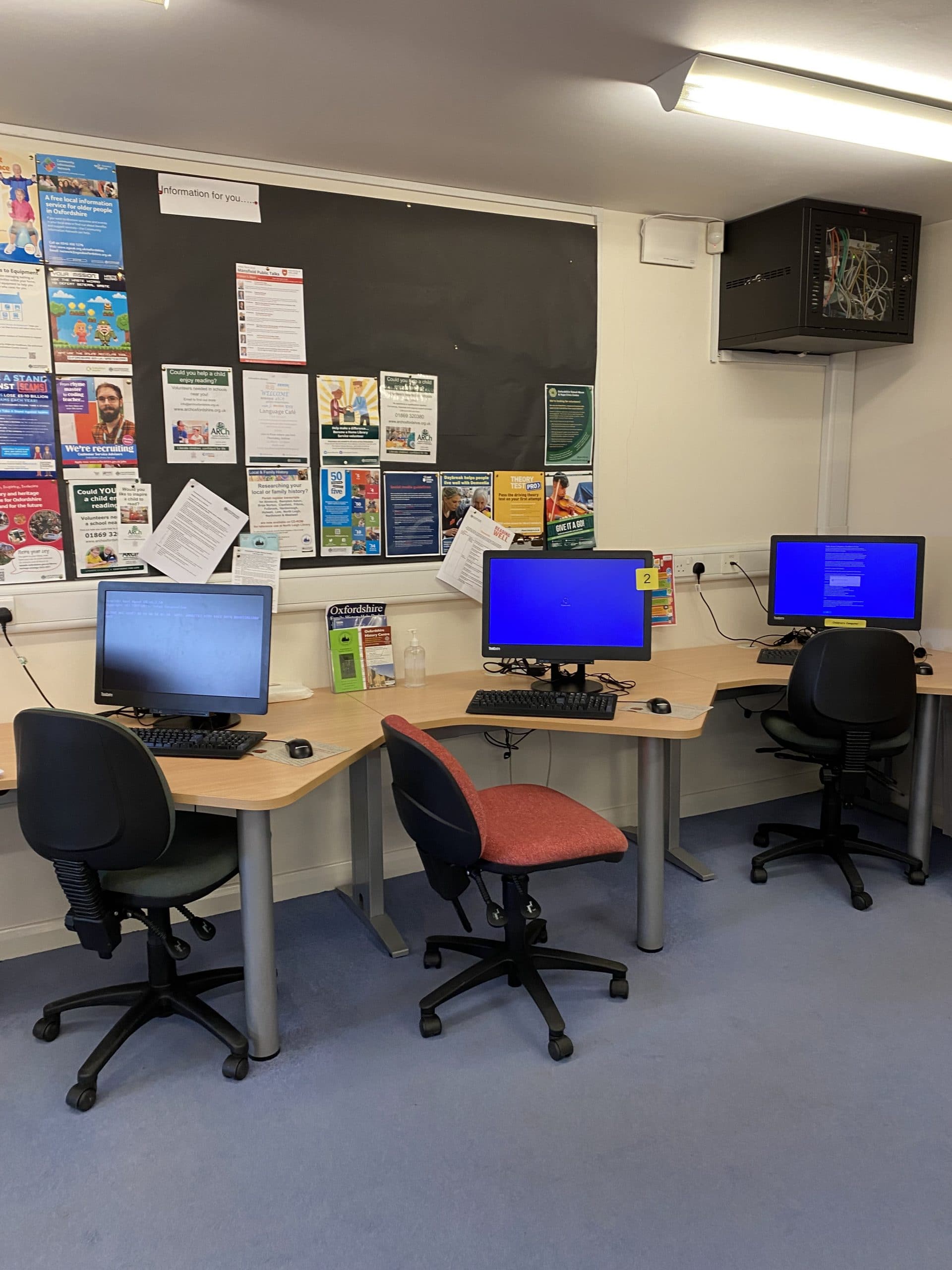 North Leigh Library computer stations